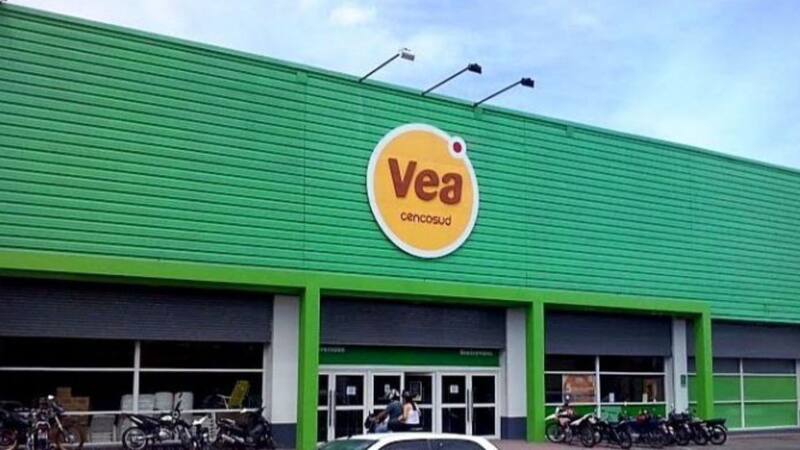 Una histórica cadena de supermercados cierra sucursales en todo el país por caída de ventas