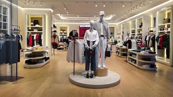 Una importante cadena de moda internacional renovará 13 tiendas en el país y creará 300 empleos