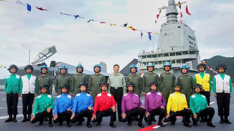 Cómo se considera el buque de guerra más potente que construyó China y supera la tecnología de Estados Unidos.