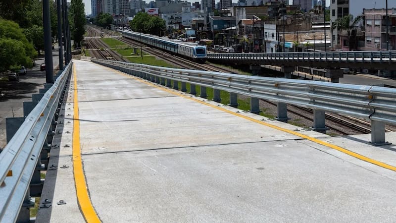 Inauguran un nuevo puente en el cruce más congestionado de Buenos Aires: pasa bajo las vías del tren y aliviará el tráfico para siempre (foto: archivo).
