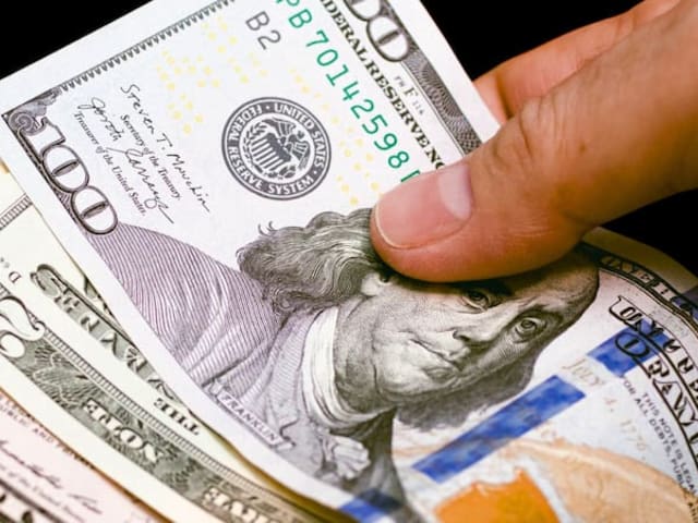 Fin a los dólares “dormidos”: cómo hacerlos crecer en piloto automático y cuánto se gana en una billetera cripto