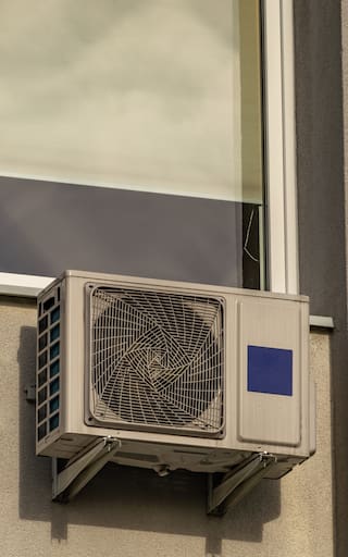 Oficial y confirmado | Las alcaldías pueden multar a los vecinos que instalen el aire acondicionado sin permiso en estas condiciones