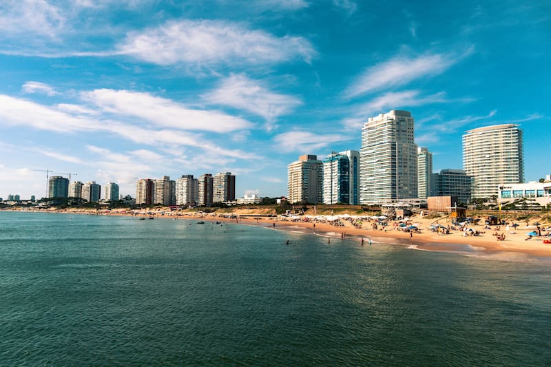 Uruguay, el mejor país de Sudamérica para hacer home office.