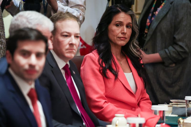 Pulte reemplazará a Tulsi Gabbard, quien renunció al cargo el mes pasado, una crítica histórica de las intervenciones estadounidenses en conflictos en el exterior.