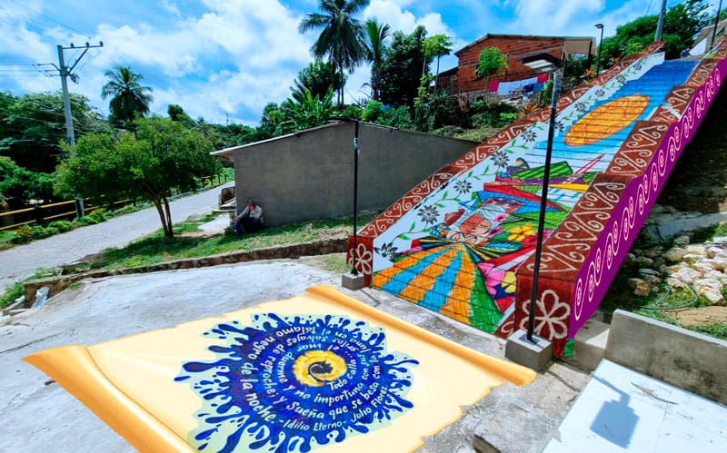 El destino se destaca por sus artesanías, murales y tradición cultural, elementos que forman parte de su propuesta turística.