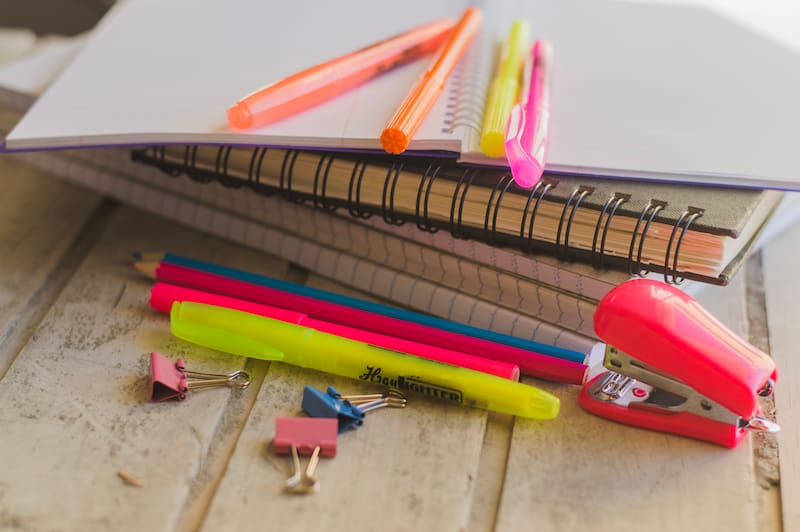 Los útiles básicos para una cartuchera subieron un 20% con respecto al 2025