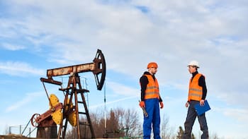 El convenio petrolero que el Gobierno busca imitar para la mayor parte de la reforma laboral