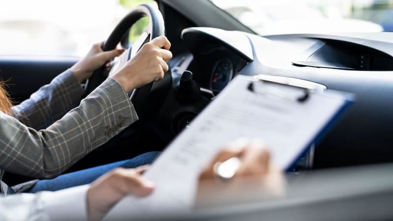 Vacaciones 2026: en qué países podés conducir con la licencia argentina sin ningún problema