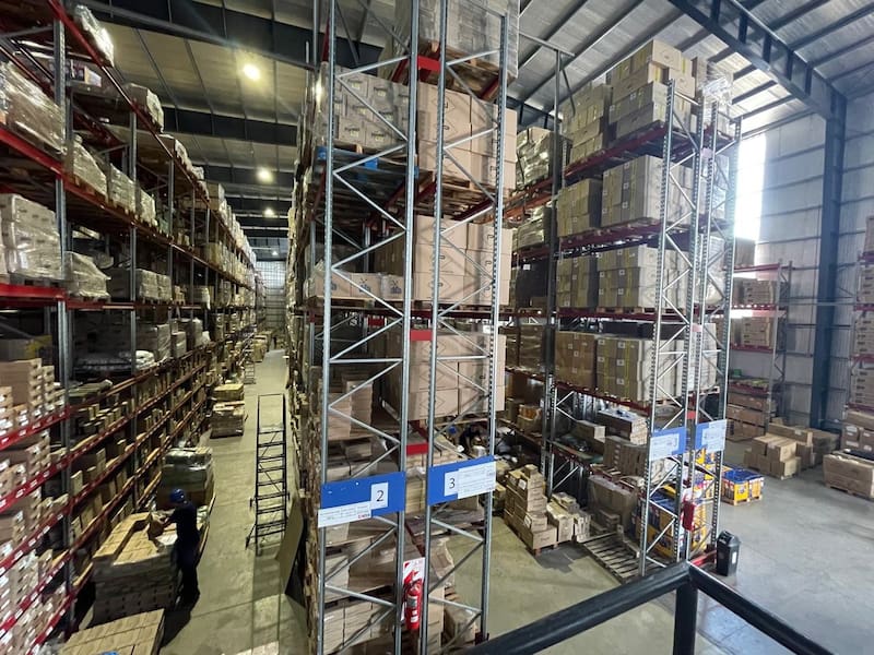 Depósito de VACLOG en el parque industrial PIBA.