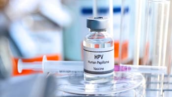 Confirmada la vacuna contra el VPH gratis para hombres y mujeres: el IMSS la suministra en todo el país
