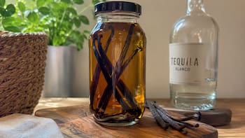 Macerar vainilla en tequila: para qué sirve y por qué lo recomiendan