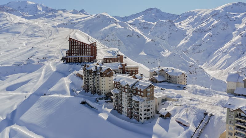 Con una inversión millonaria, Valle Nevado suma residencias, tecnología y más pistas para 2026