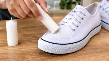Frotar una vela a los tenis: para qué sirve y por qué lo recomiendan