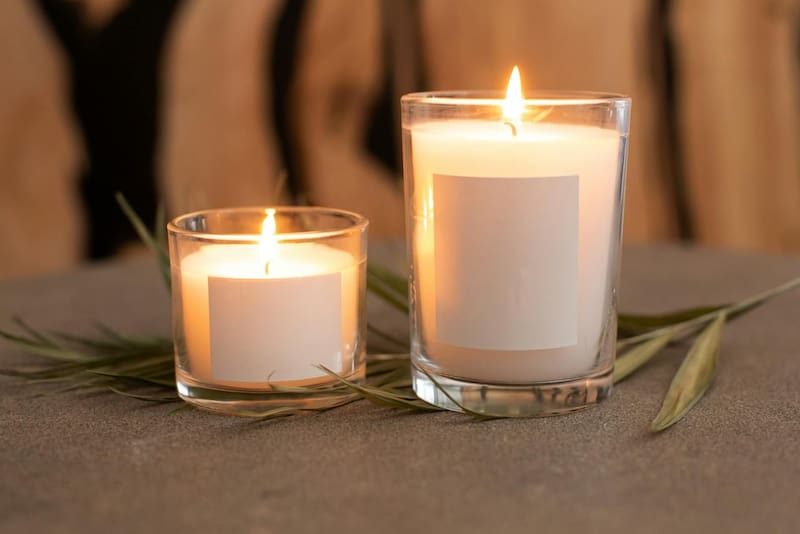 Velas blancas. Fuente: Archivo.