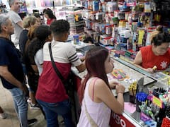 Promos, cuotas y segundas marcas: cómo compraron los argentinos en un abril marcado por la retracción del consumo