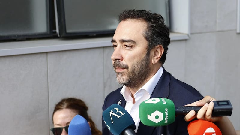 Víctor de Aldama admite su implicación en el caso Koldo y solicita una rebaja de pena tras colaborar activamente con la Fiscalía. Conoce los detalles clave del proceso judicial