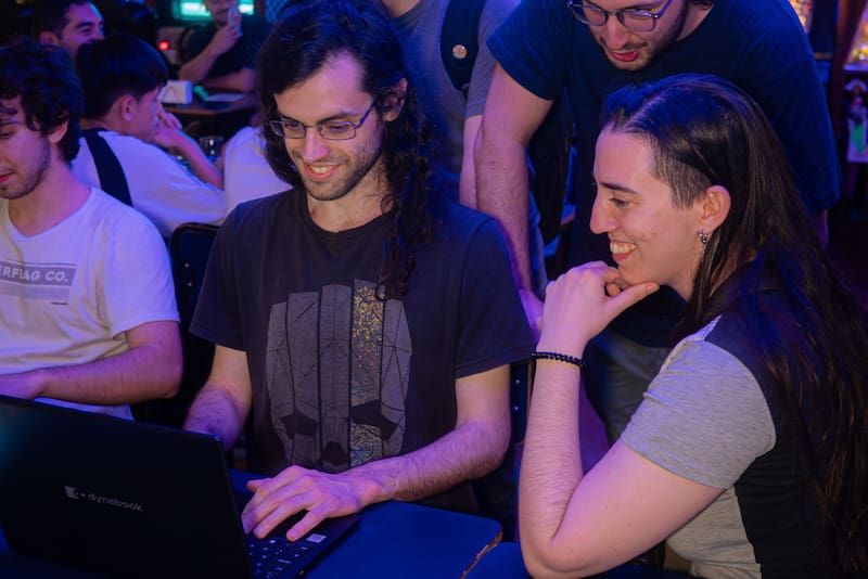 La exposición va a contar con la presencia de estudiantes de la Licenciatura en Videojuegos (UADE) y de la Licenciatura en Producción y Desarrollo de Videojuegos (UNSO).