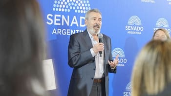 Distinguen a Daniel Vila y al Grupo América por su compromiso solidario con los valores humanos y comunitarios