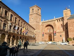 Esta ciudad está a sólo 2 horas de Madrid y es uno de los tesoros culturales más hermosos de España