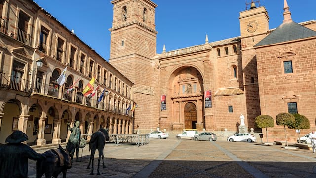 Esta ciudad está a sólo 2 horas de Madrid y es uno de los tesoros culturales más hermosos de España