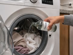 Para qué sirve lavar las toallas con vinagre en la lavadora y por qué recomiendan hacerlo una vez al mes