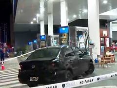 Locura y violencia en Recoleta: discutió con el playero de una estación de servicio y atacó a un padre y a su hijo con un cuchillo