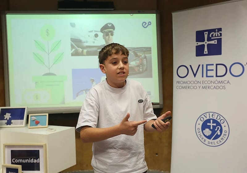 Marco Bermúdez, empresario español de 14 años: “A los 8 años conocí el fracaso, pero he ganado más de 10.000 euros con mis proyectos” (foto: Oviedo.es).