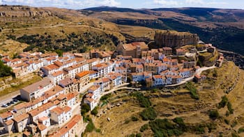 Este pequeño pueblo de Castellón guarda uno de los tesoros prehistóricos más importantes de España