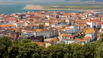 Qué ver en Santoña: joya natural a media hora de Santander con marismas, monte y gastronomía