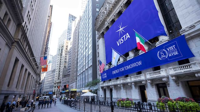 Vista reabrió un bono, levantó u$s 400 millones más, y mantuvo tasas en duro contexto financiero global