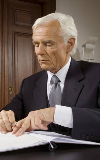 Auxilio funerario 2026: ¿cuáles son los nuevos montos y quiénes pueden solicitarlo ante Colpensiones?