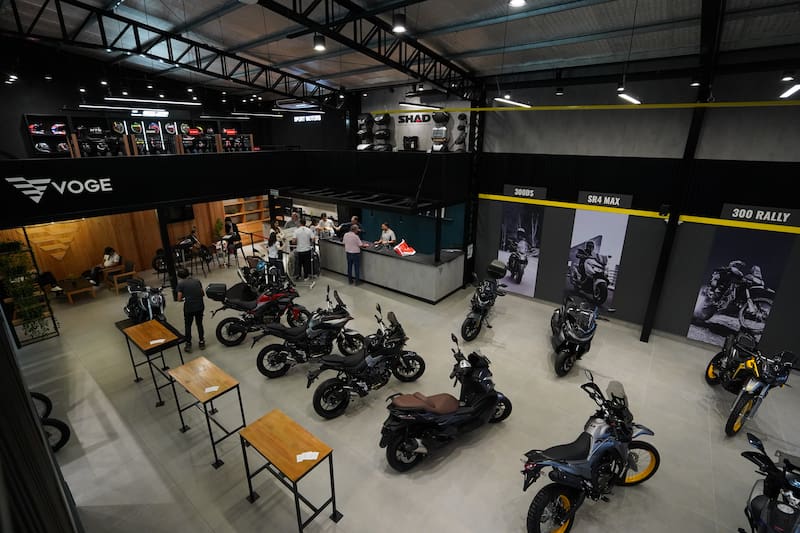 Voge acelera su expansión con un mega concesionario de más de 600 m2