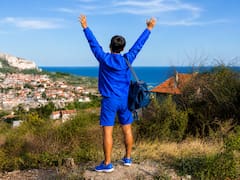 Buscan voluntarios para vivir en una isla del mediterráneo italiano: ofrecen alojamiento y comida por hasta 12 semanas a cambio de 5 horas diarias de trabajo