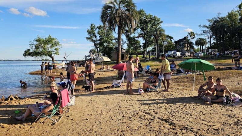 El programa demanda una dedicación de 5 horas diarias de trabajo, distribuidas a lo largo de la semana con dos días libres para el descanso.