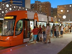 Vuelve el tranvía nocturno a partir de este viernes: horarios y recorridos confirmados