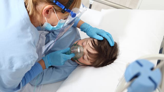 Vuelve una enfermedad que todos creían desaparecida: es sumamente mortal y se volvió resistente a los antibióticos