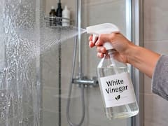 Spraying vinegar on the shower screen: what it is for and why everyone recommends it