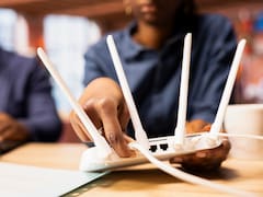 El truco que pocos conocen y puede mejorar tu internet: cómo saber si hay alguien más conectado a tu WiFi y cómo echarlo