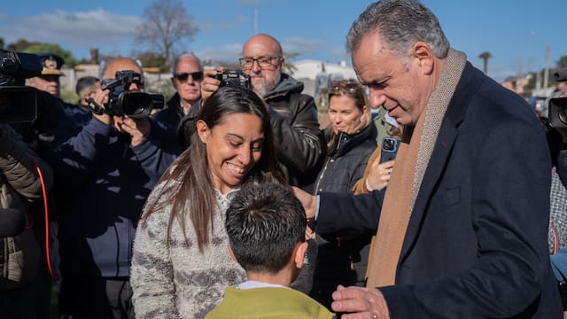 Gobierno firma crédito de US$250 millones con el CAF para el programa Más Barrio