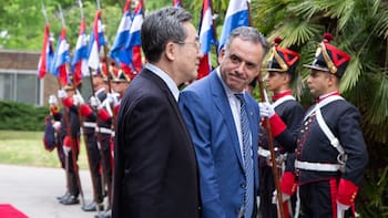 Delegación uruguaya con más de 60 empresarios estará presente en China, acompañando al presidente de la República, Yamandú Orsi