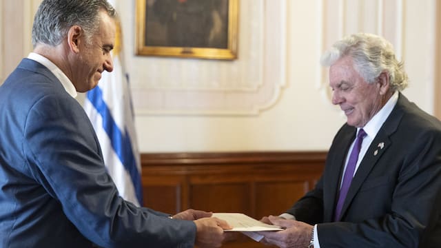 Yamandú Orsi se reunirá con embajador de EE.UU en Uruguay; será este jueves