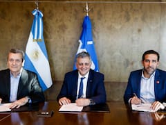 YPF acelera y lanza su tarjeta prepaga: cuáles serán los beneficios que ofrecerá