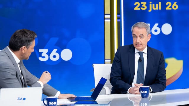 Zapatero rompe el silencio y niega haber mediado en el rescate de la aerolínea: “Nunca hablé con el Gobierno ni con la SEPI”