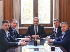 Santilli recibe a Zdero y Weretilneck: apunta a concluir la primera ronda de encuentros esta semana